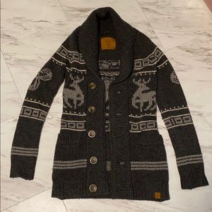 Aritzia TNA Lambs wool sweater